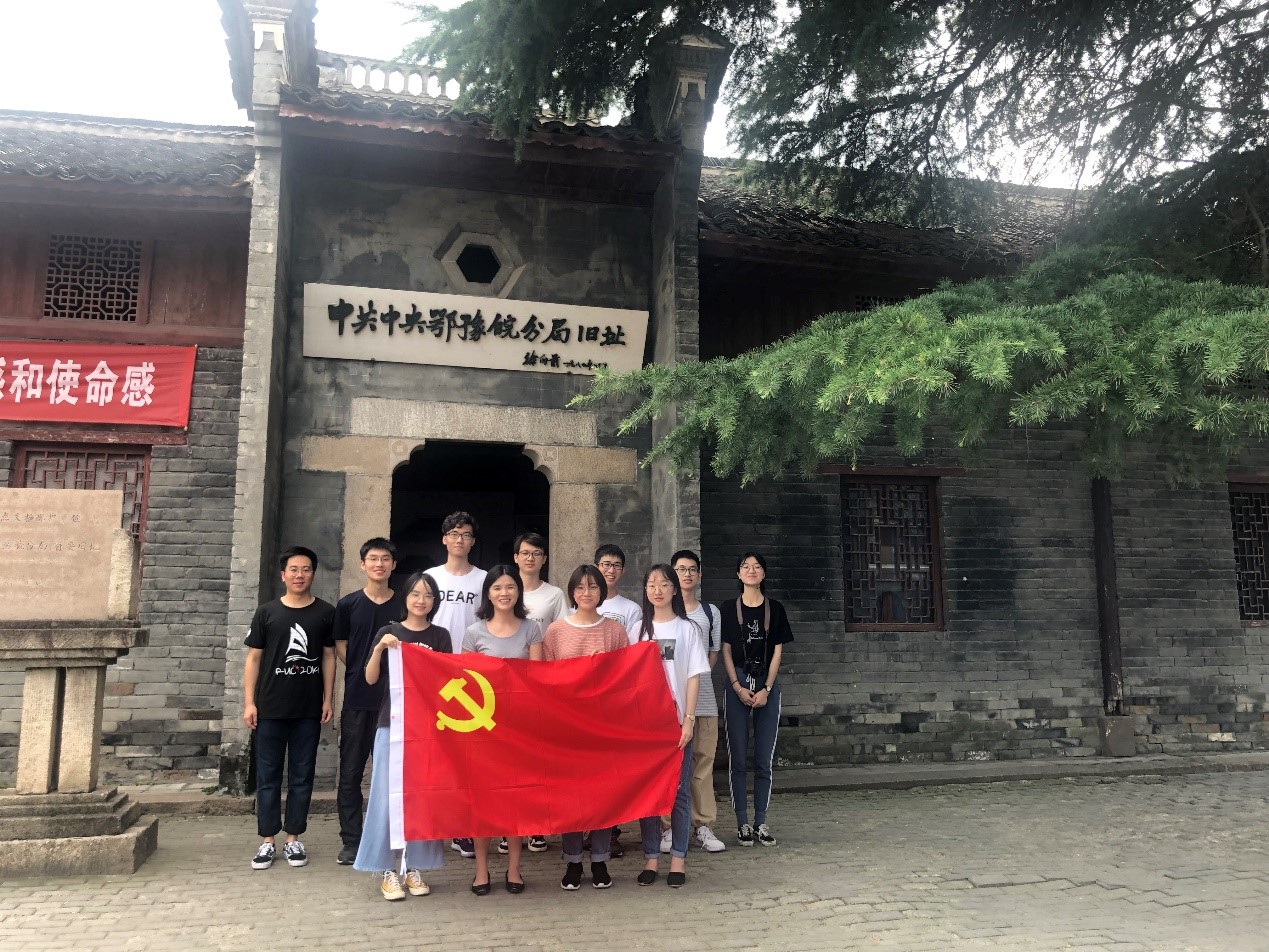 c7effbc9006e4556b5e860c5bbedc2d9.jpg c7effbc9006e4556b5e860c5bbedc2d9.jpg