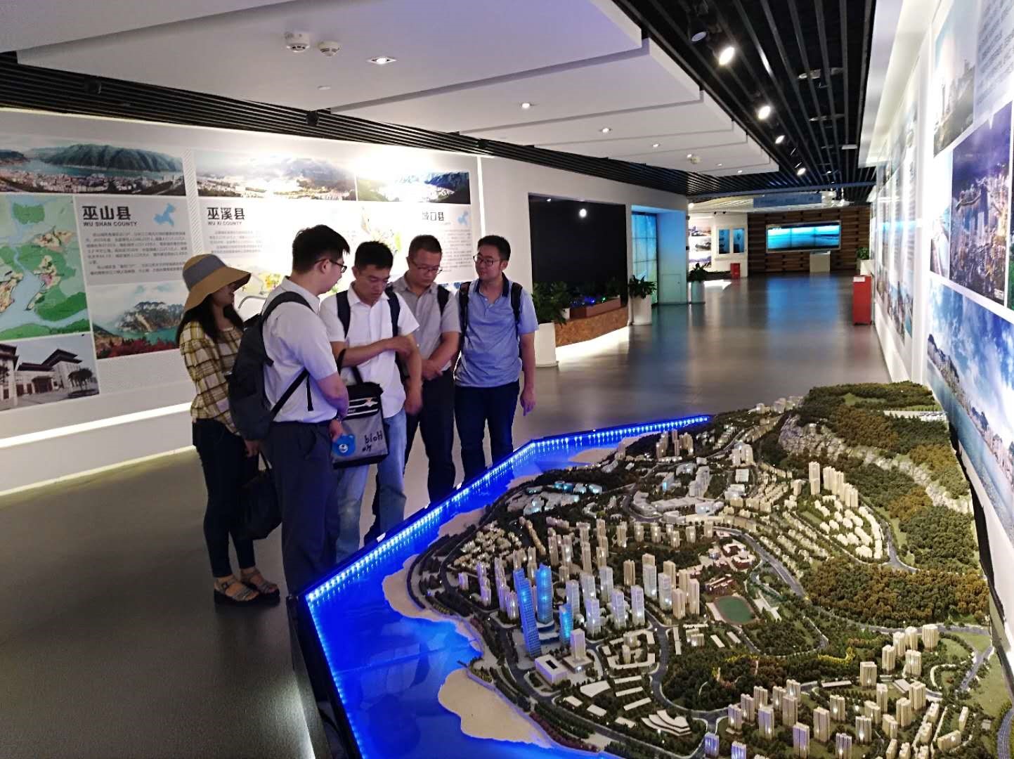 2a4ba4db666349f7ab2ce567c6a80df6.jpg 2a4ba4db666349f7ab2ce567c6a80df6.jpg