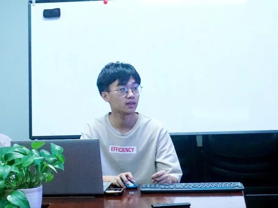 f46f457bcf7540378cbb9fae878f0151.jpg f46f457bcf7540378cbb9fae878f0151.jpg