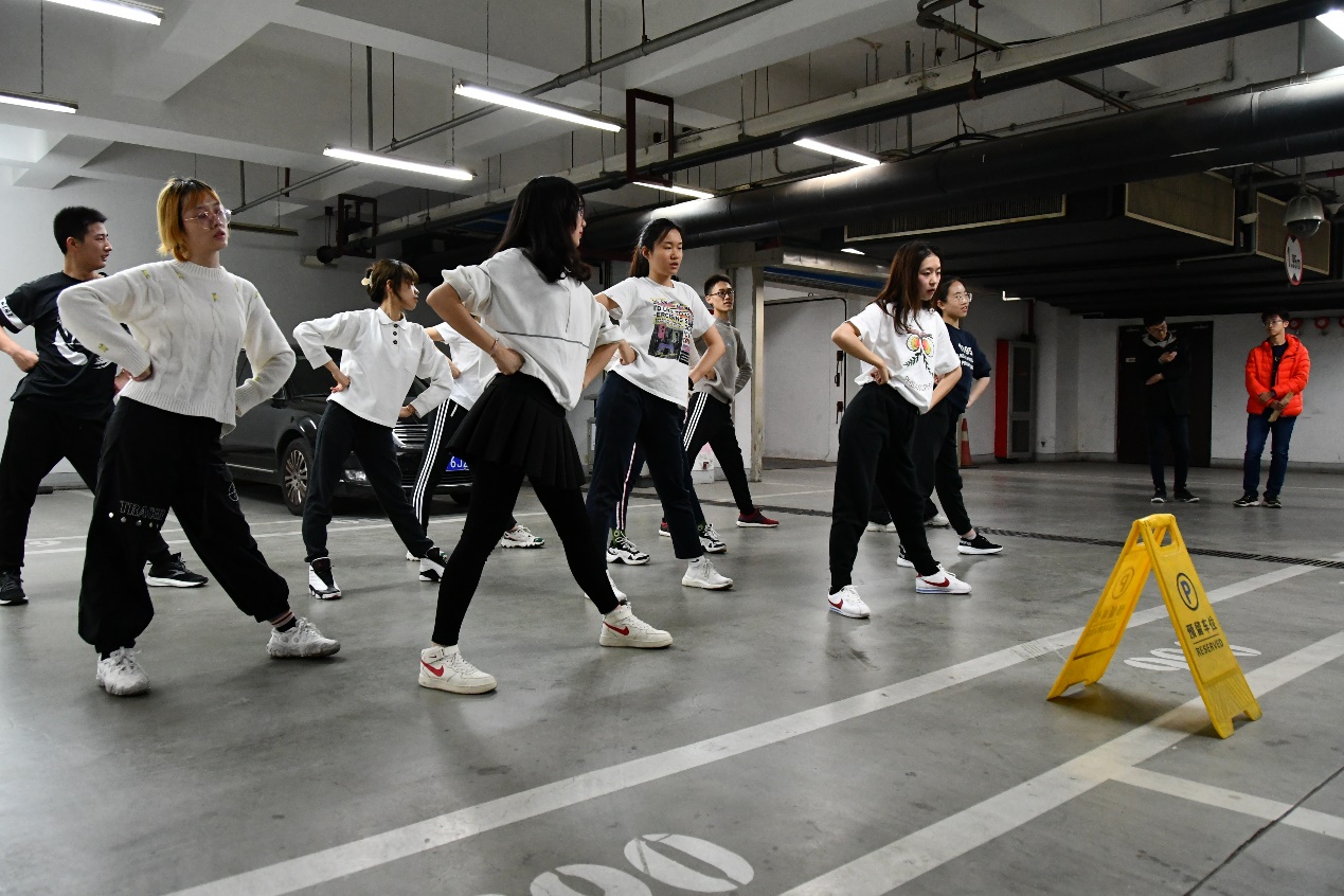 1000b5f4d57f4fe4b61997c287953826.jpg 1000b5f4d57f4fe4b61997c287953826.jpg