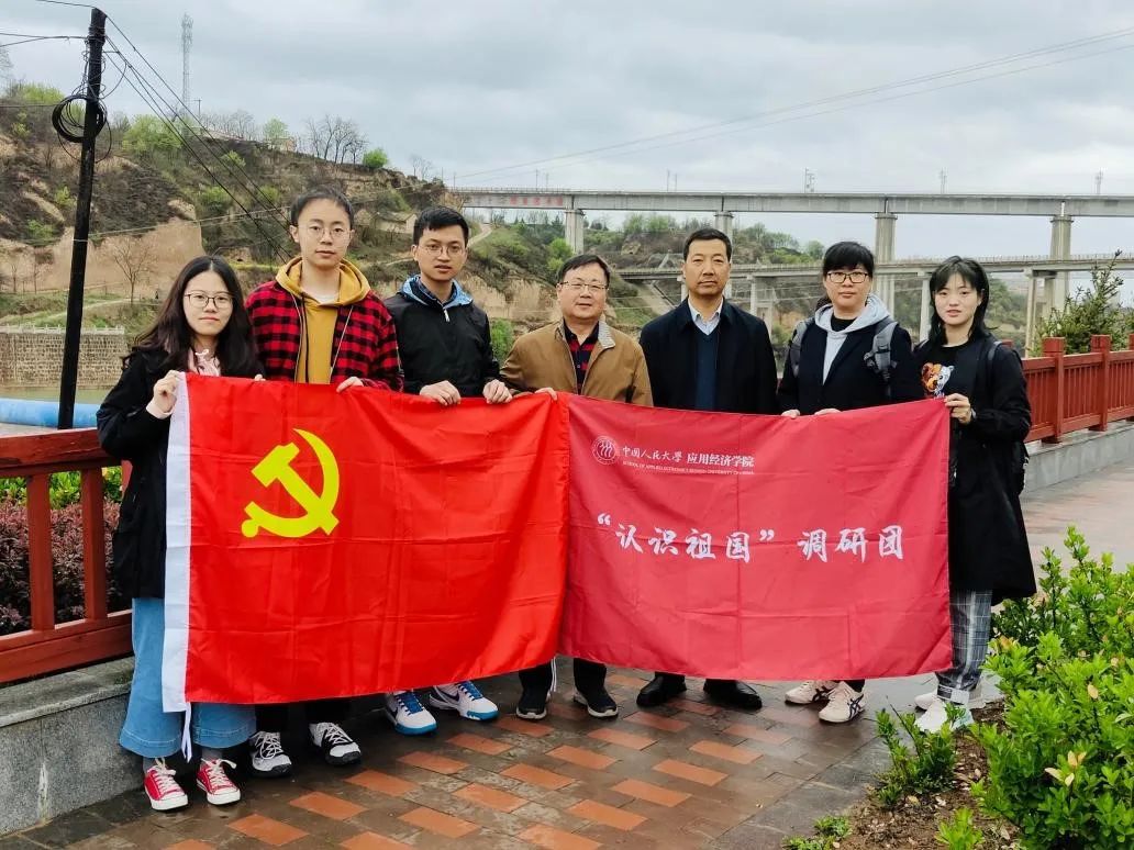 0bb42781714c4219aa7253e886bb1fba.jpeg 640.jpeg